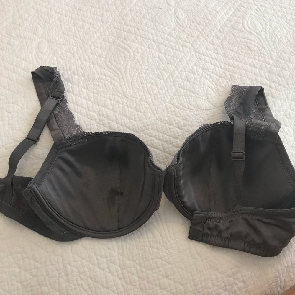 Designer bra - Picture 4 of 5